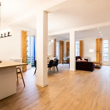 Lujo, Comodidad Y Espacio Centro דירה *